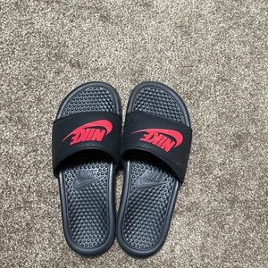 Nike slides